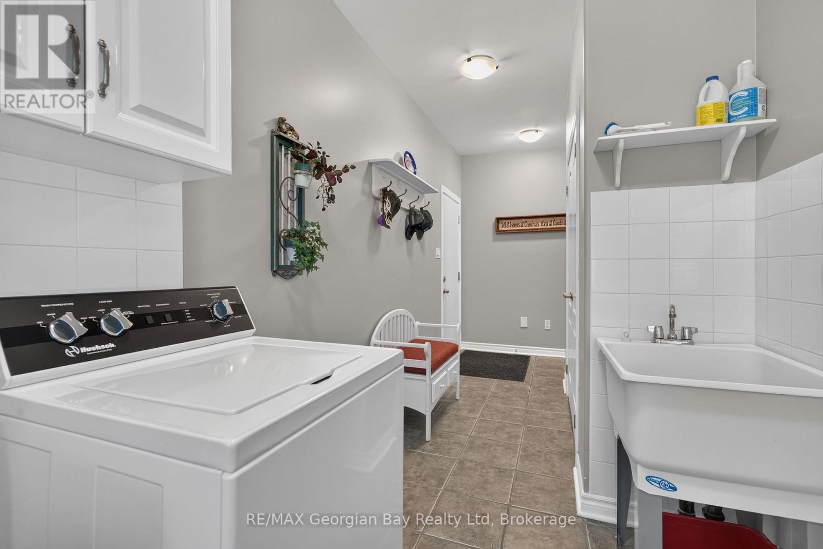 1339 Tiny Beaches Road N Property Photo 19