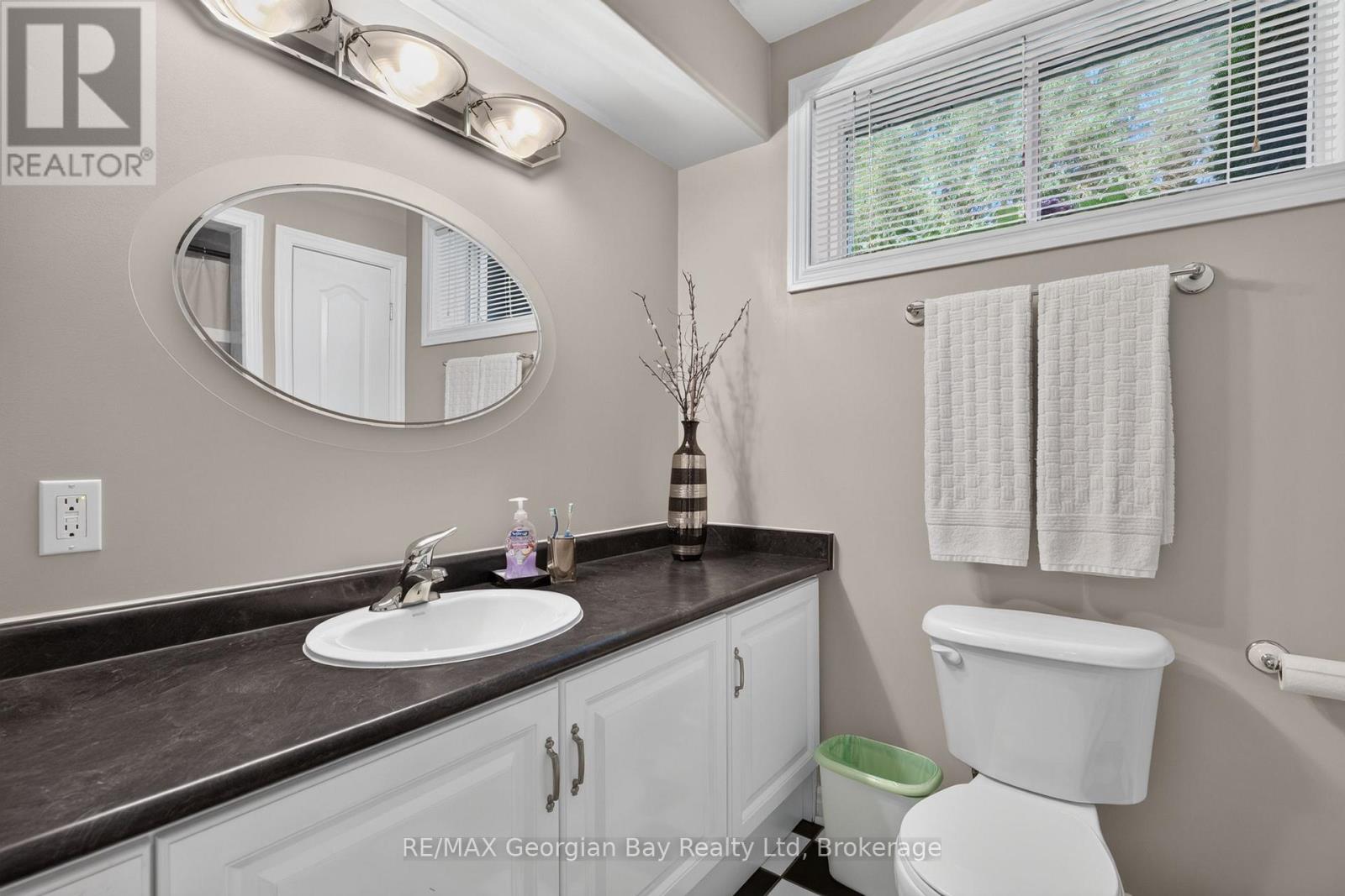 1339 Tiny Beaches Road N Property Photo 26