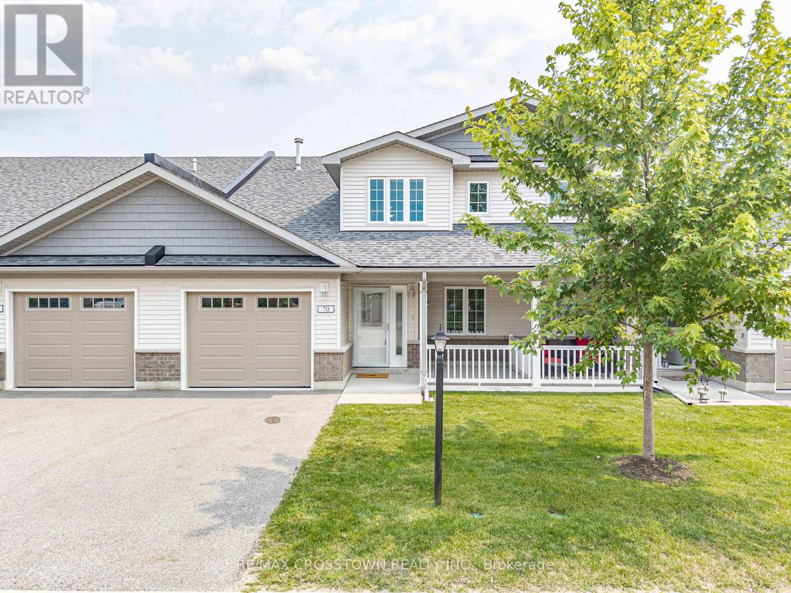 70 Ivy Crescent Property Photo 1