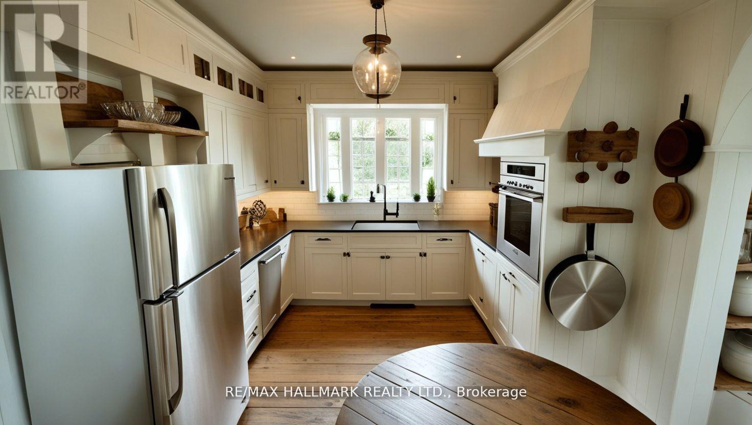 26 Lakeshore Road W Property Photo 7
