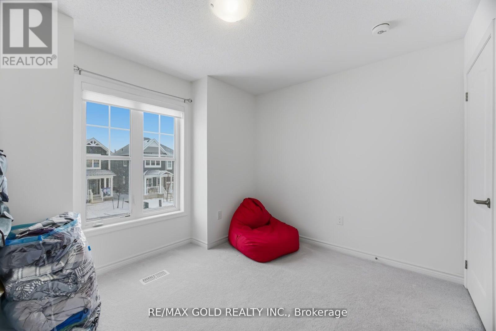30 Hills Thistle Drive Property Photo 25