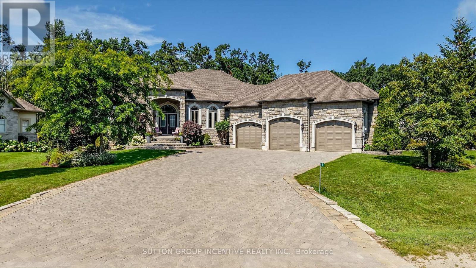 18 Lloyd Cook Drive W Property Photo 1