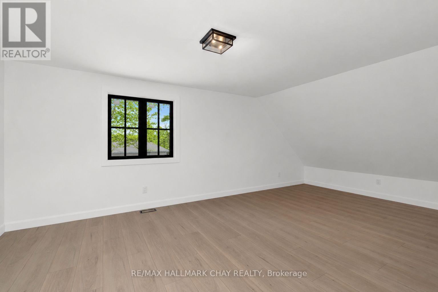 25 Heatherwood Drive Property Photo 18