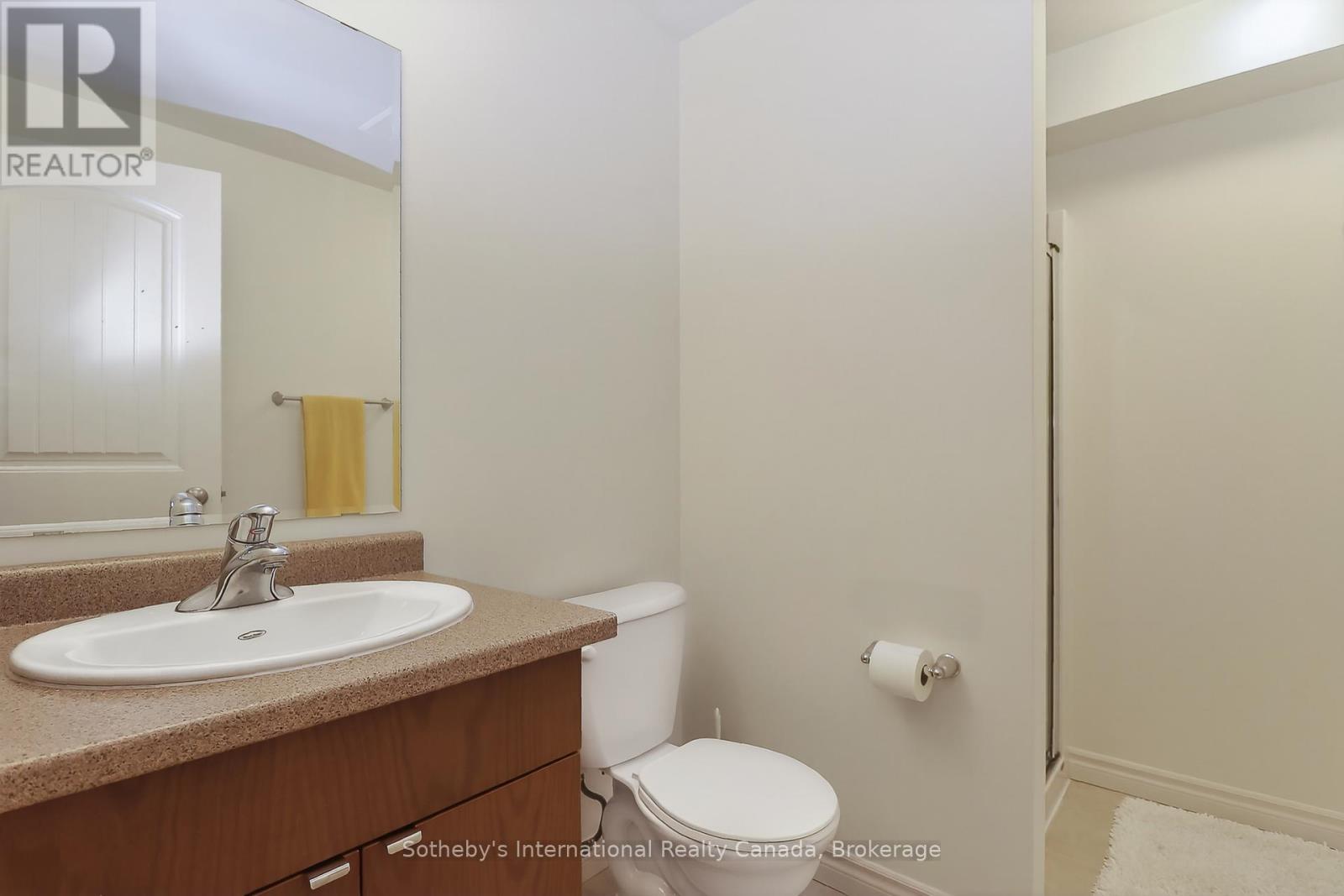 49 Silver Glen Boulevard Property Photo 28