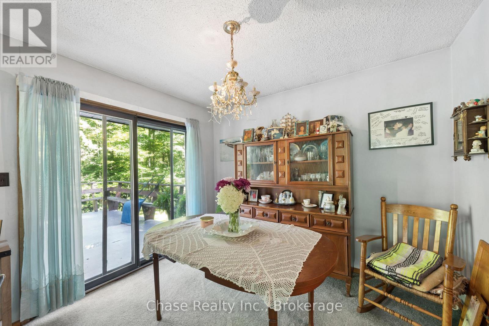 655 Tiny Beaches Road N Property Photo 13