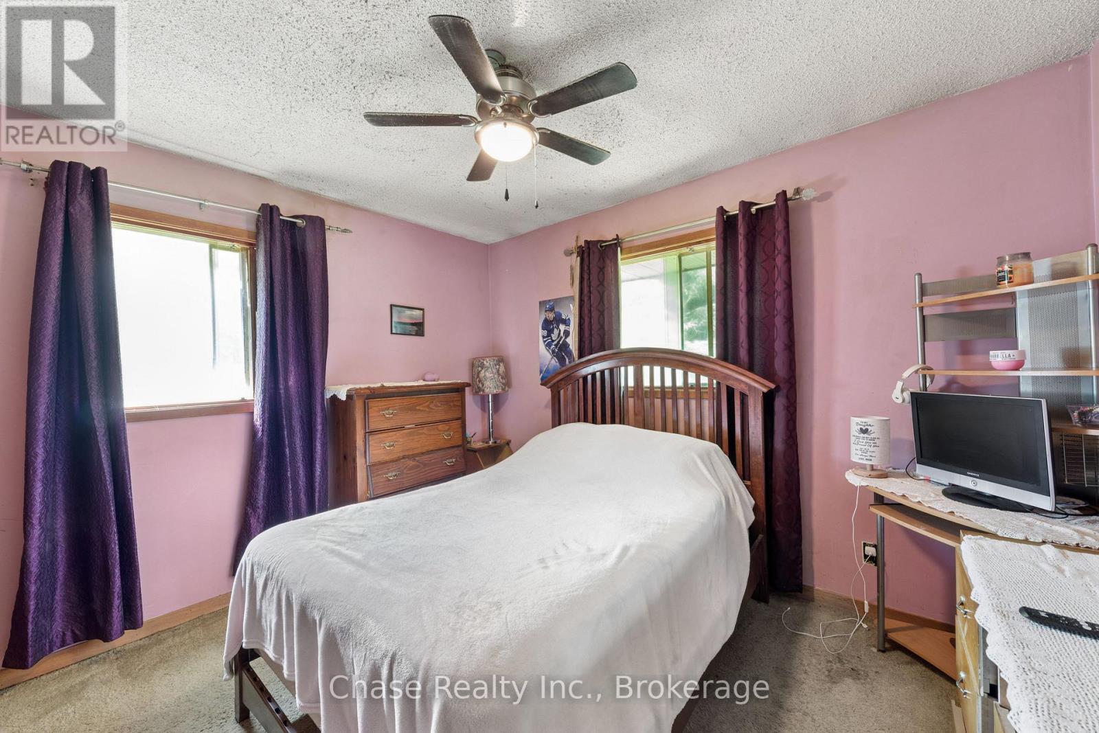 655 Tiny Beaches Road N Property Photo 21