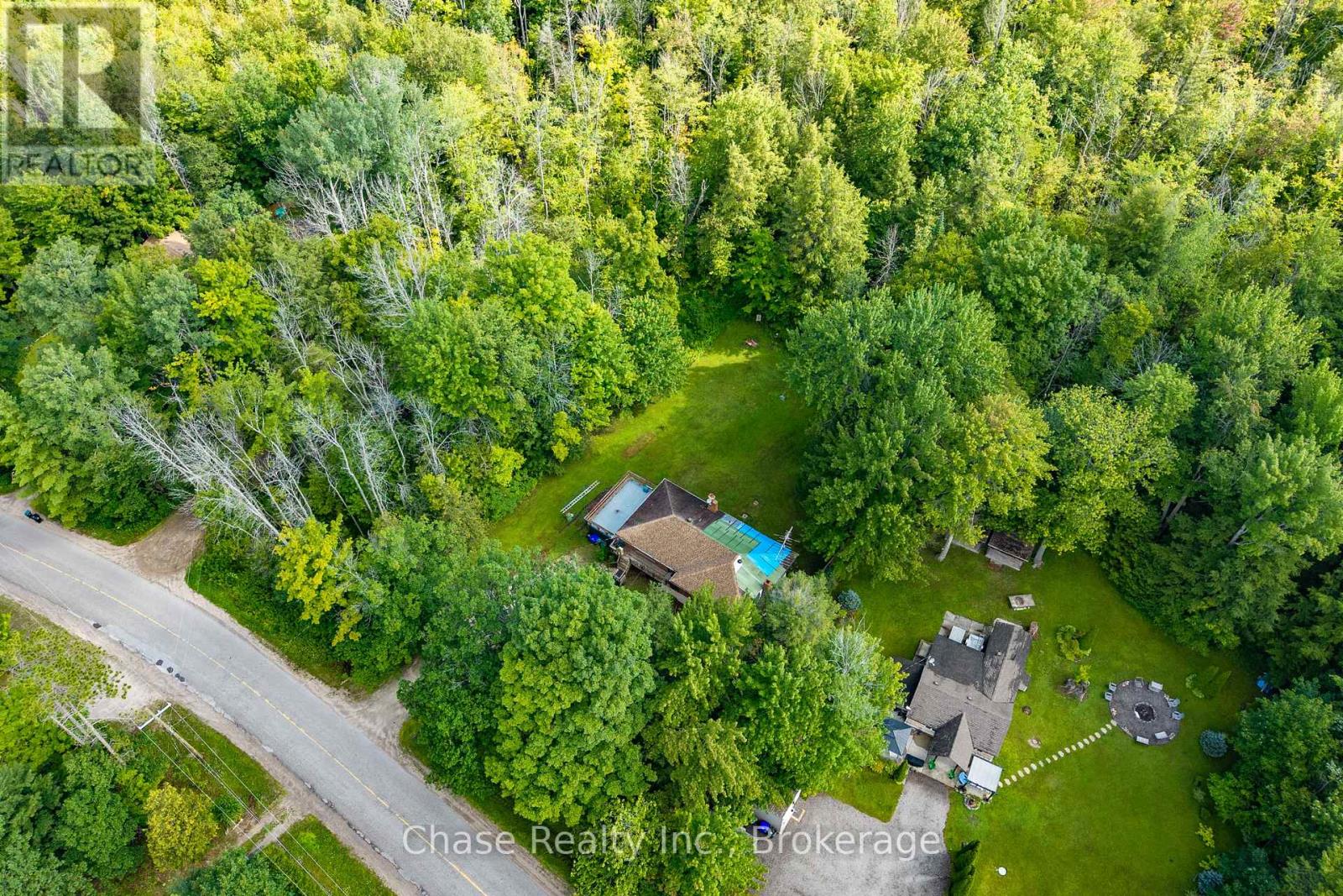 655 Tiny Beaches Road N Property Photo 35