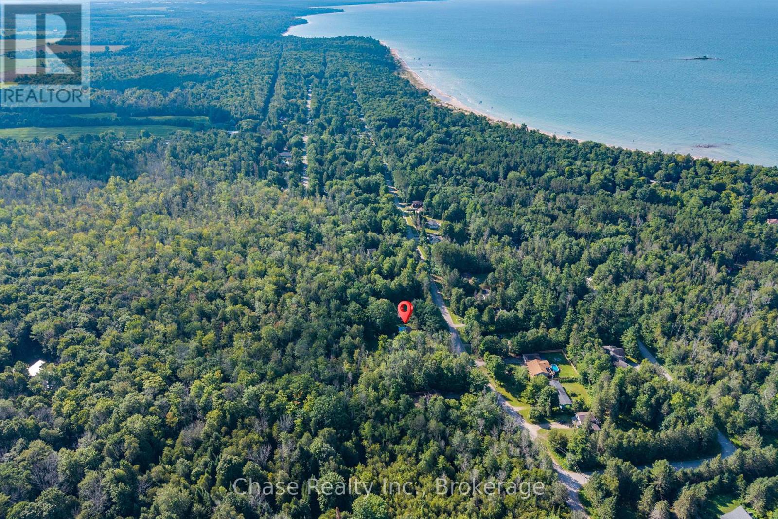 655 Tiny Beaches Road N Property Photo 38
