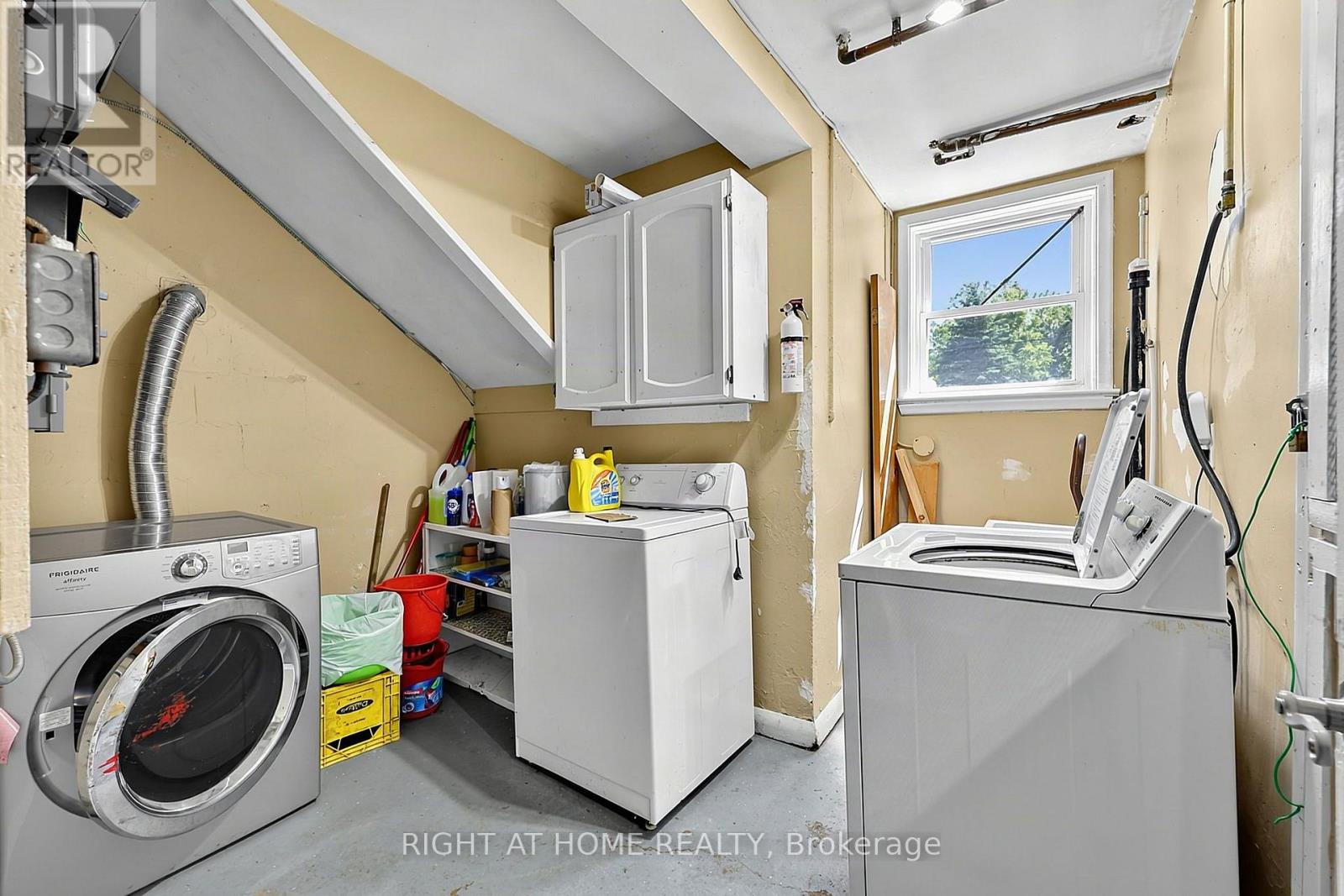 137 Vancouver Street Property Photo 13