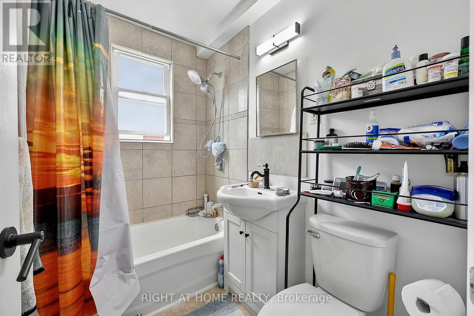 137 Vancouver Street Property Photo 19