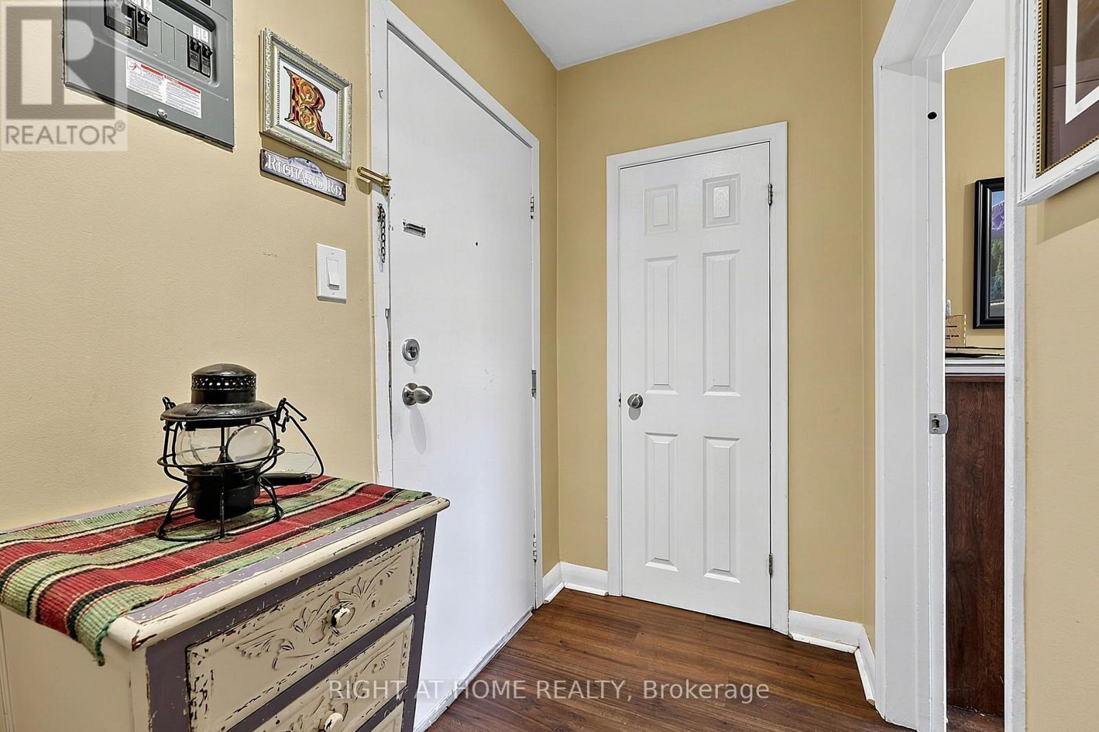 137 Vancouver Street Property Photo 20