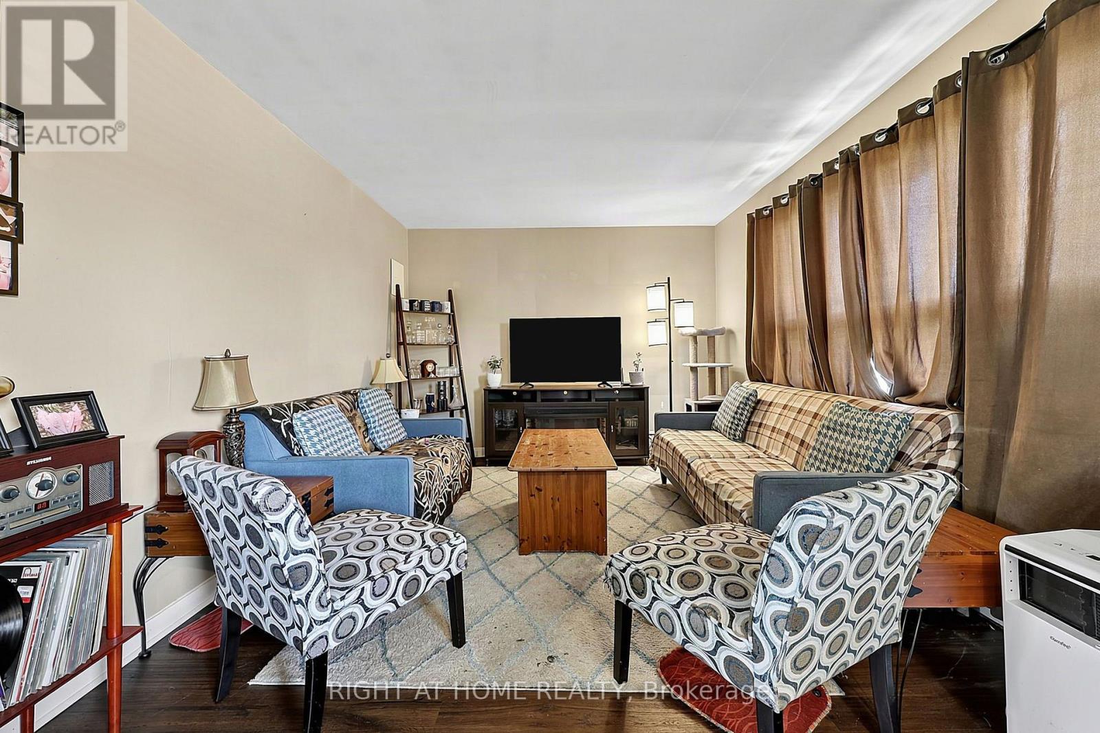 137 Vancouver Street Property Photo 24