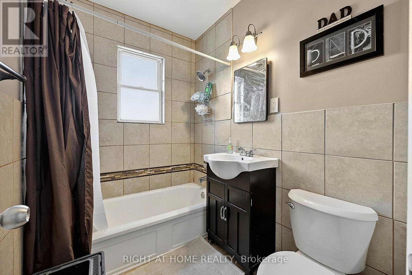 137 Vancouver Street Property Photo 30