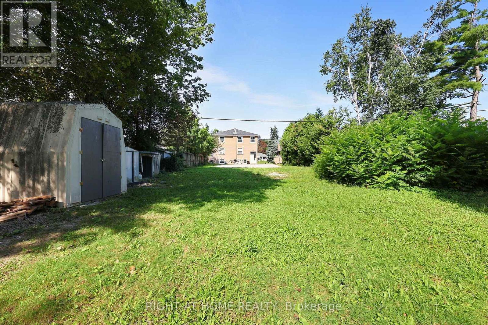 137 Vancouver Street Property Photo 35