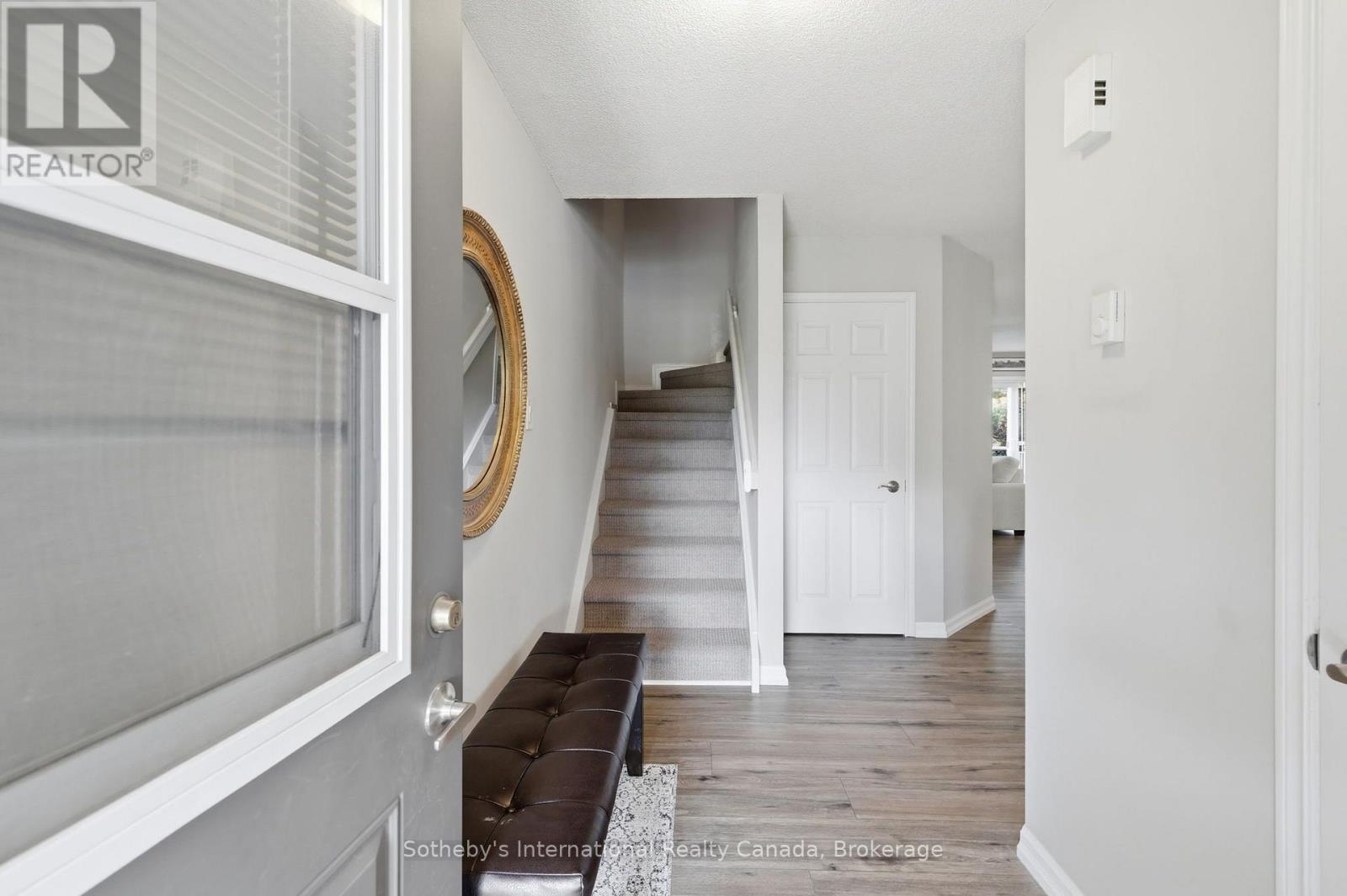 346 Mariners Way Property Photo 3