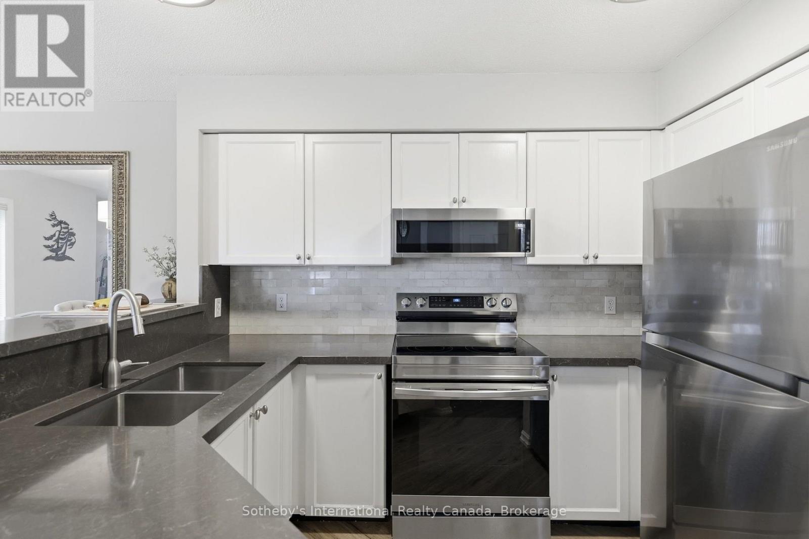 346 Mariners Way Property Photo 11