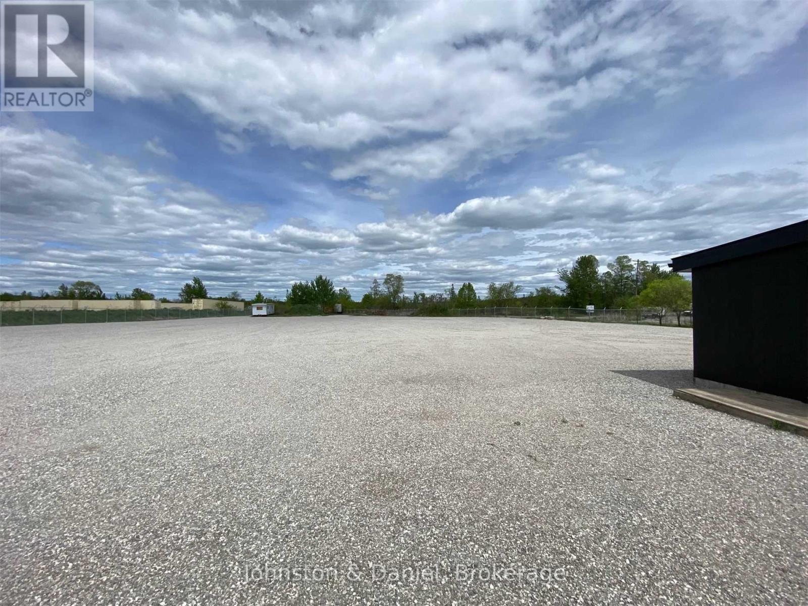 15 Forest Plain Road Property Photo 8