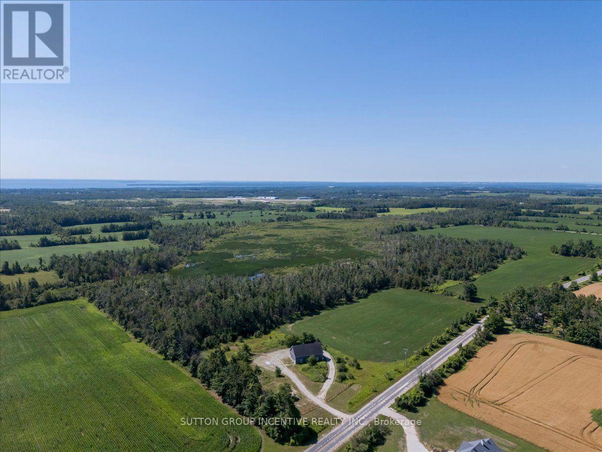 209 15/16 Sideroad E Property Photo 11