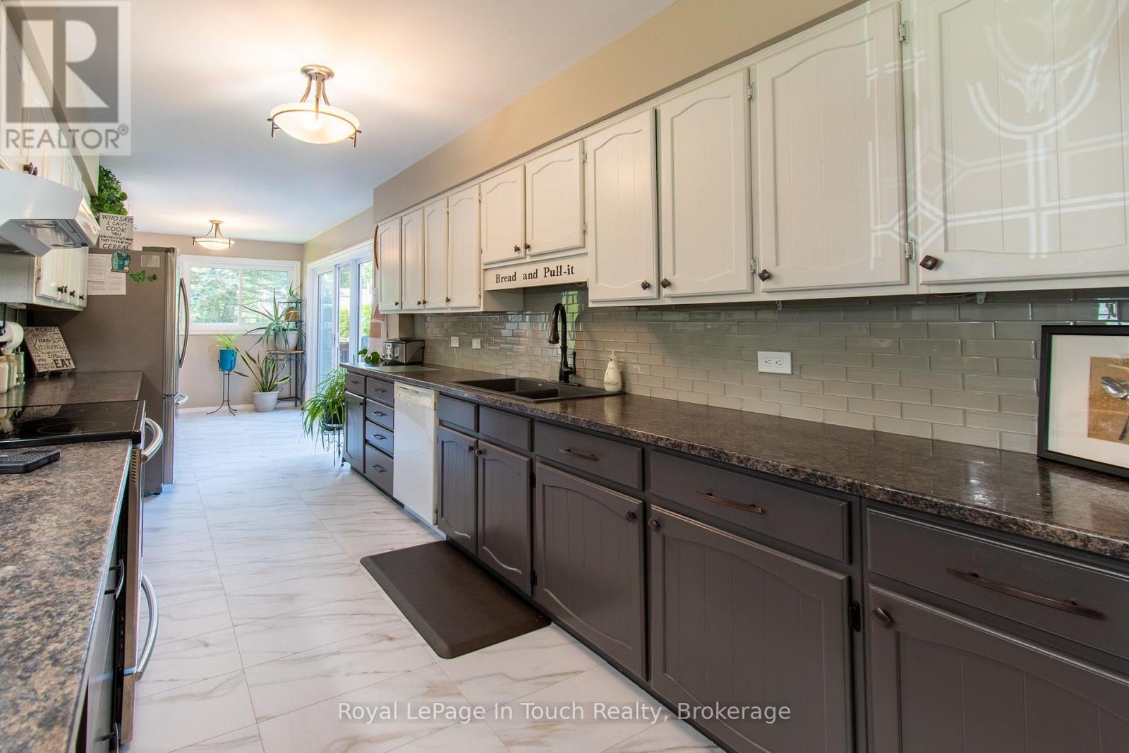 80 12 Concession E Property Photo 10