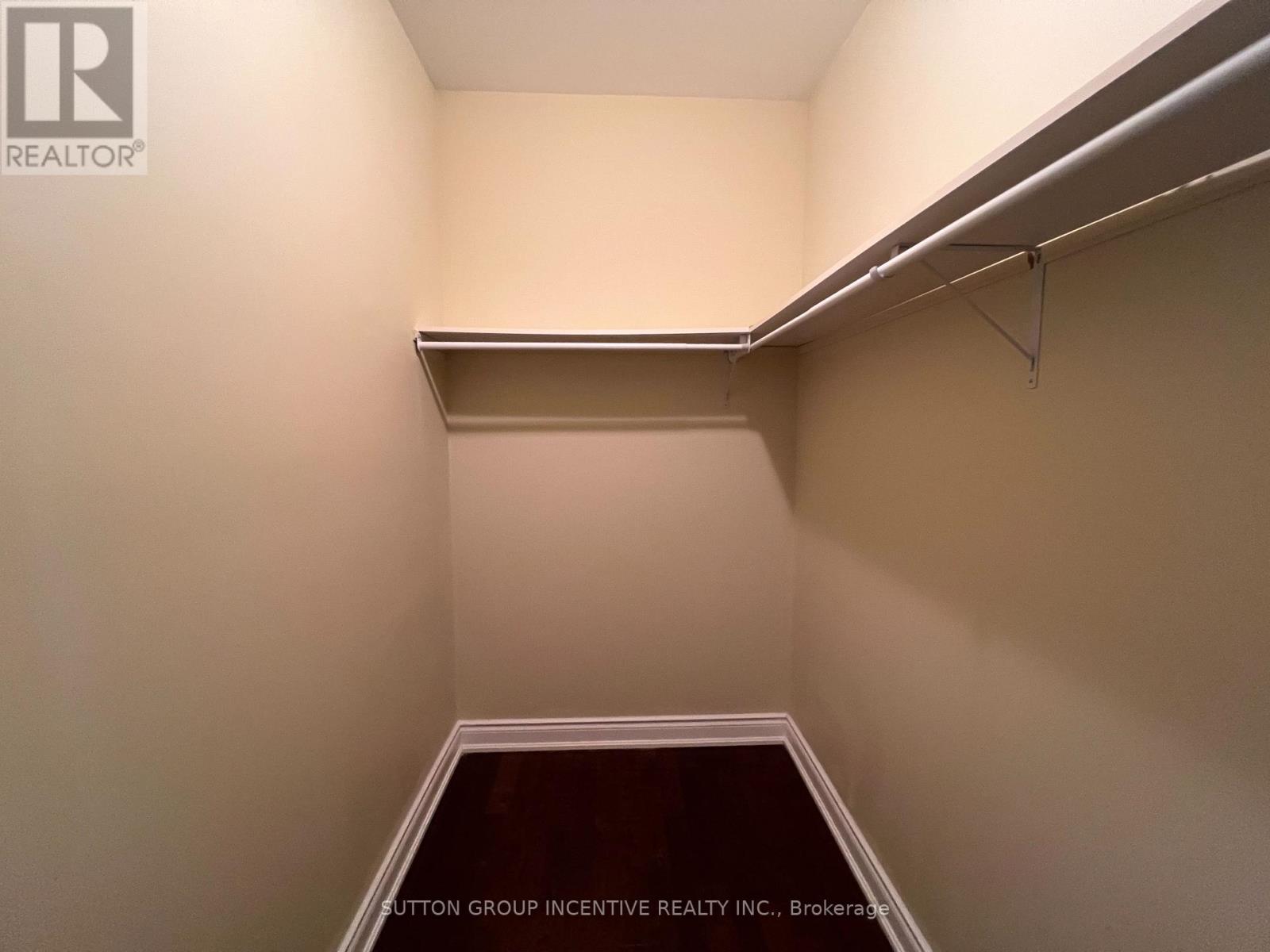 32 Albion Lane Property Photo 20