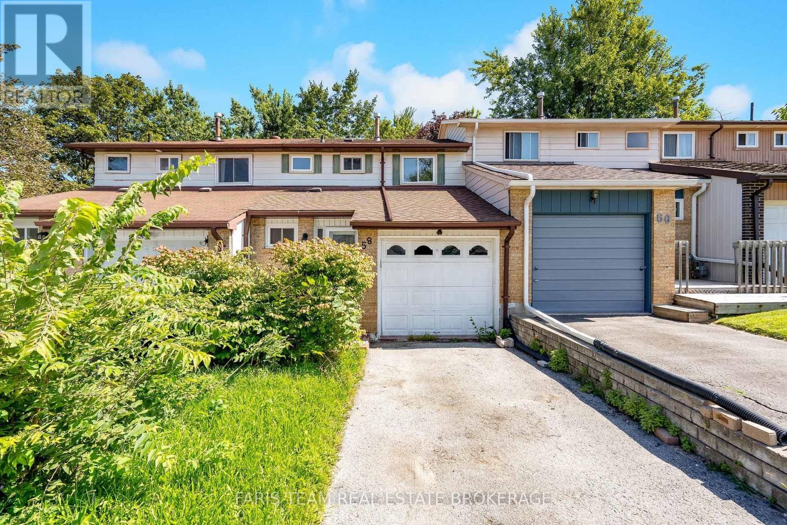 58 Chaucer Crescent Property Photo 1