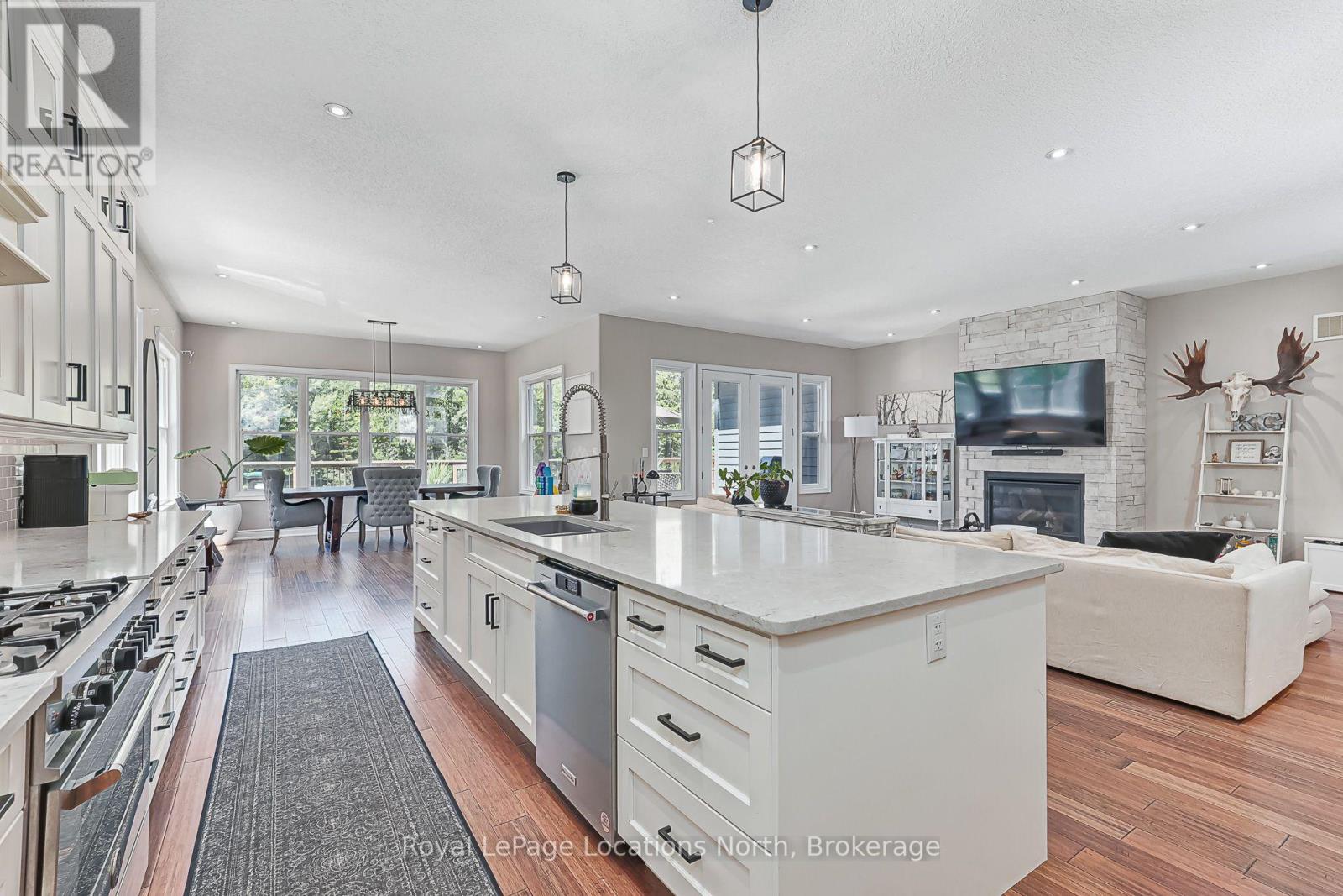 26 Spruce Street Property Photo 16