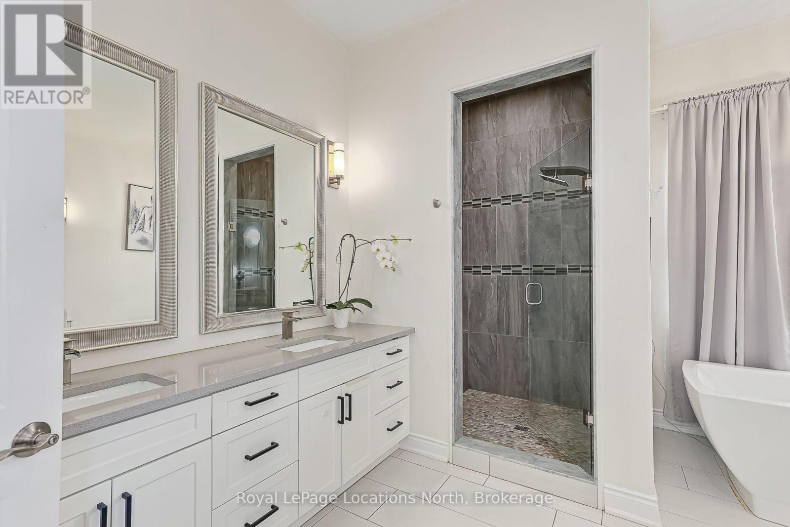 26 Spruce Street Property Photo 22