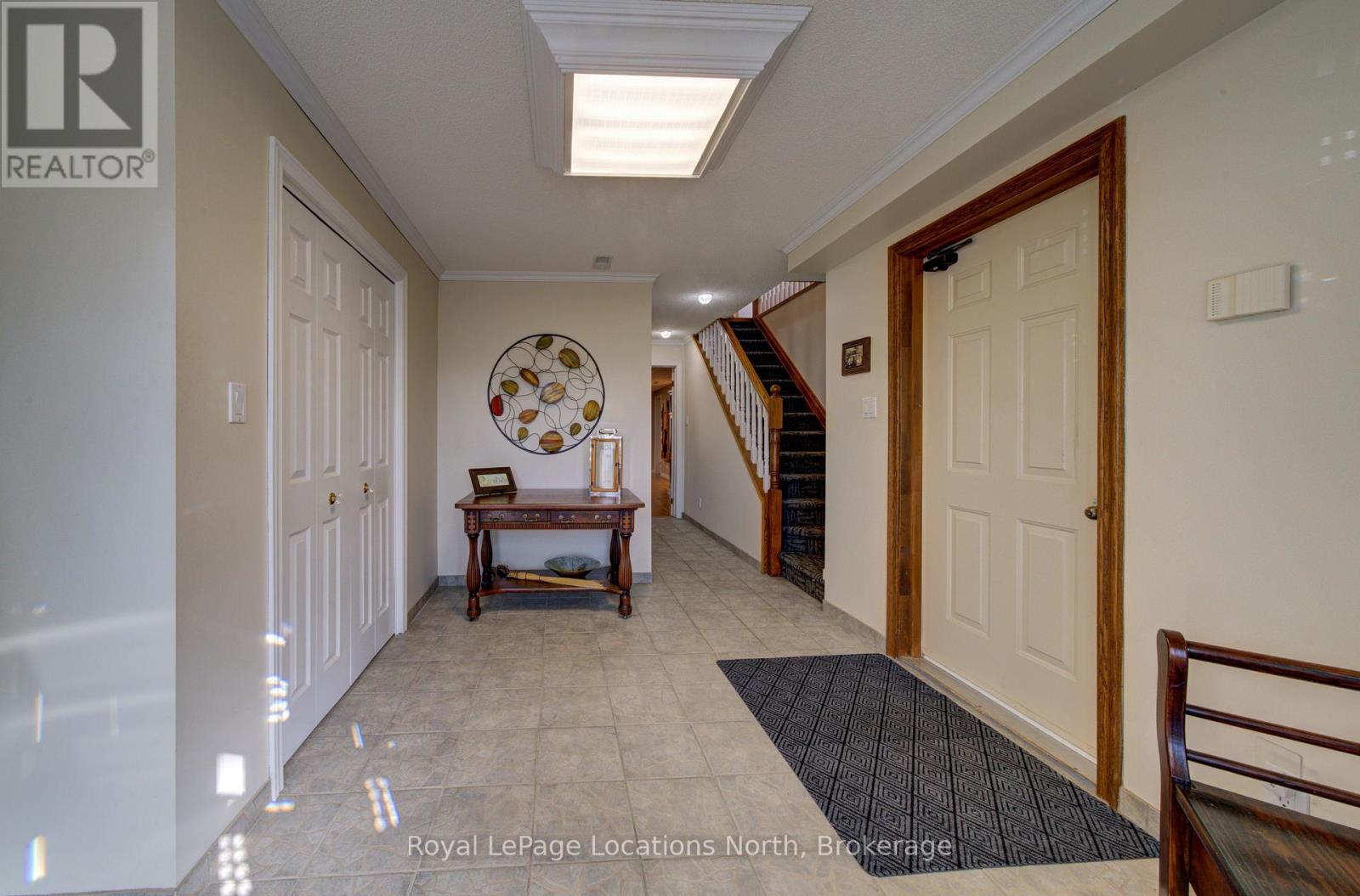 2225 Tiny Beaches Road S Property Photo 8