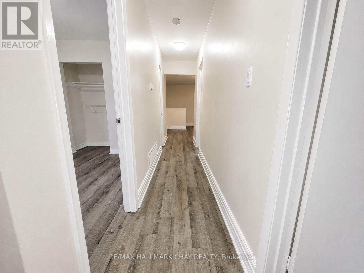 Upper - 88 B Bernick Drive Property Photo 9