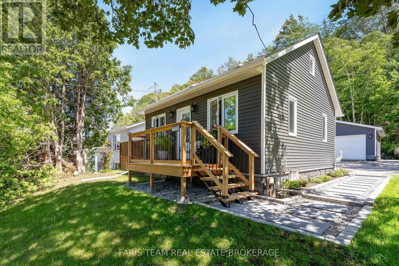 775 ONTARIO STREET Property Photo 1