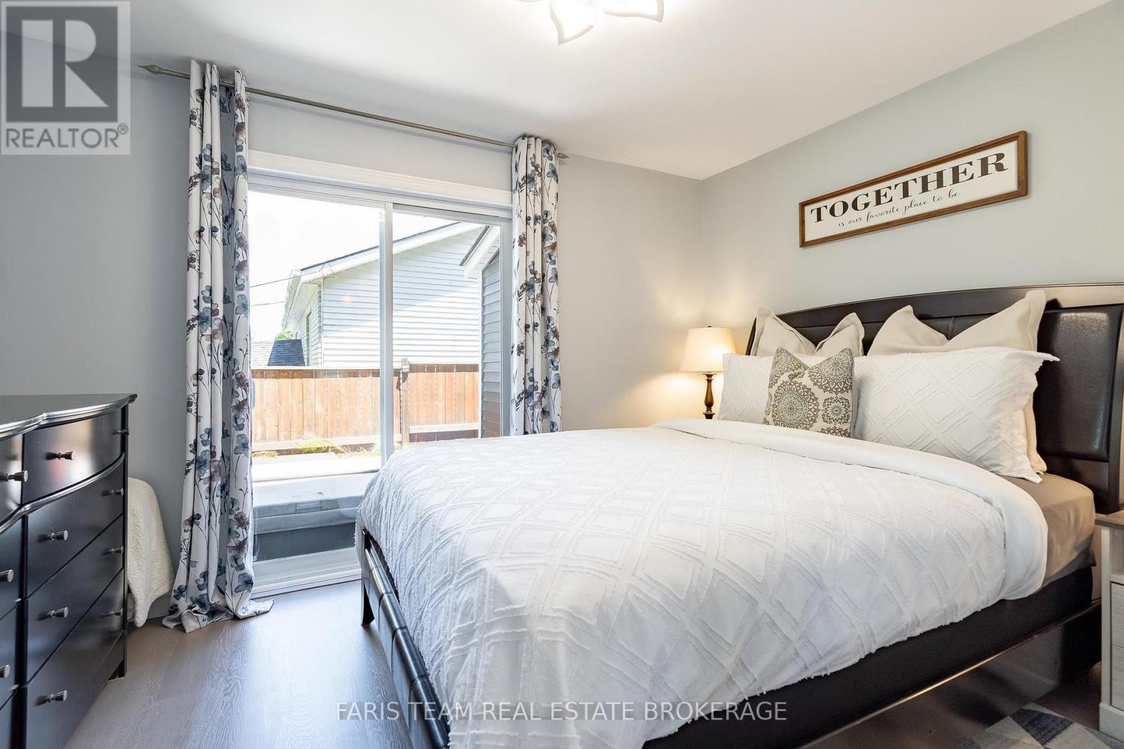 775 Ontario Street Property Photo 16