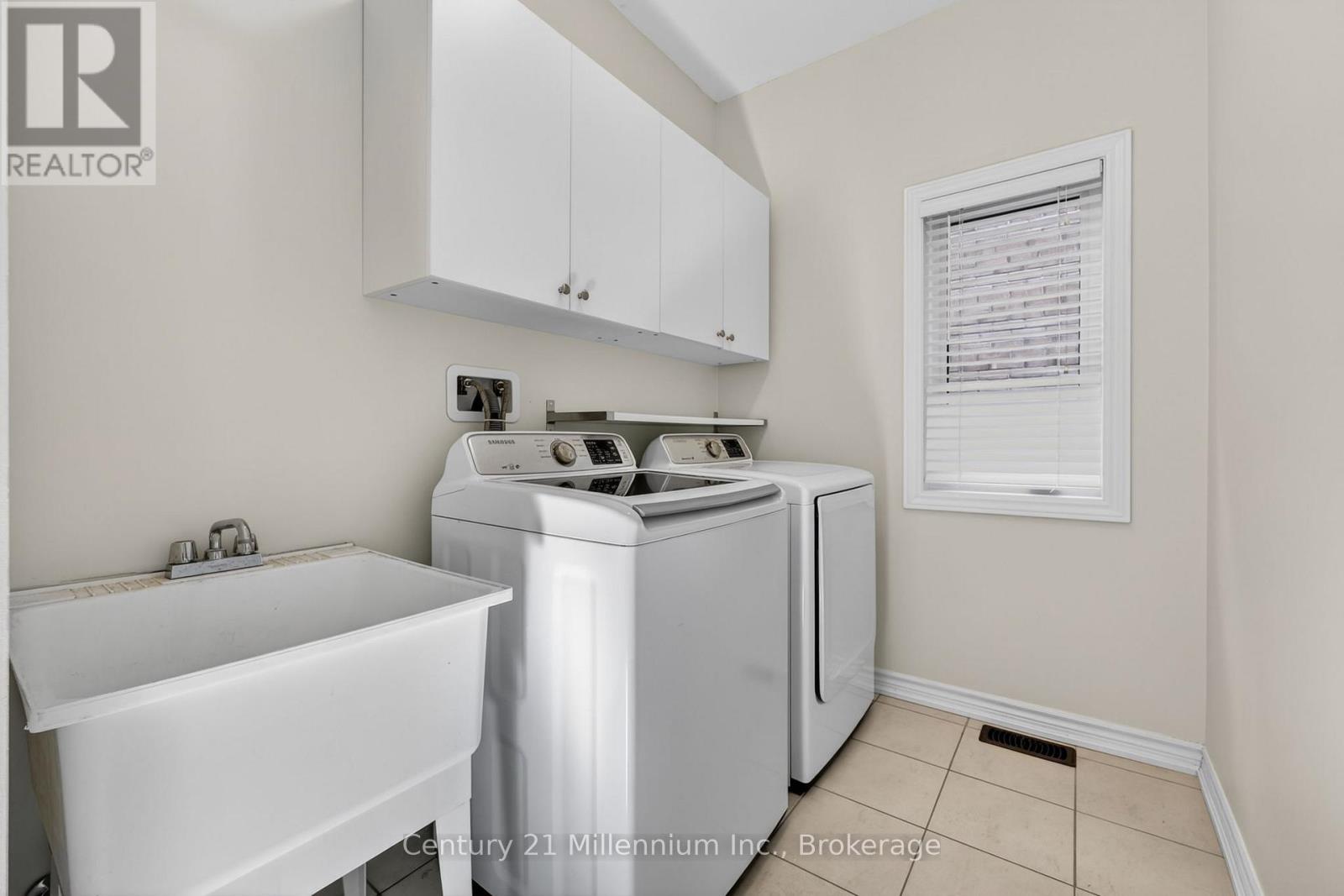 18 Marks Road Property Photo 8