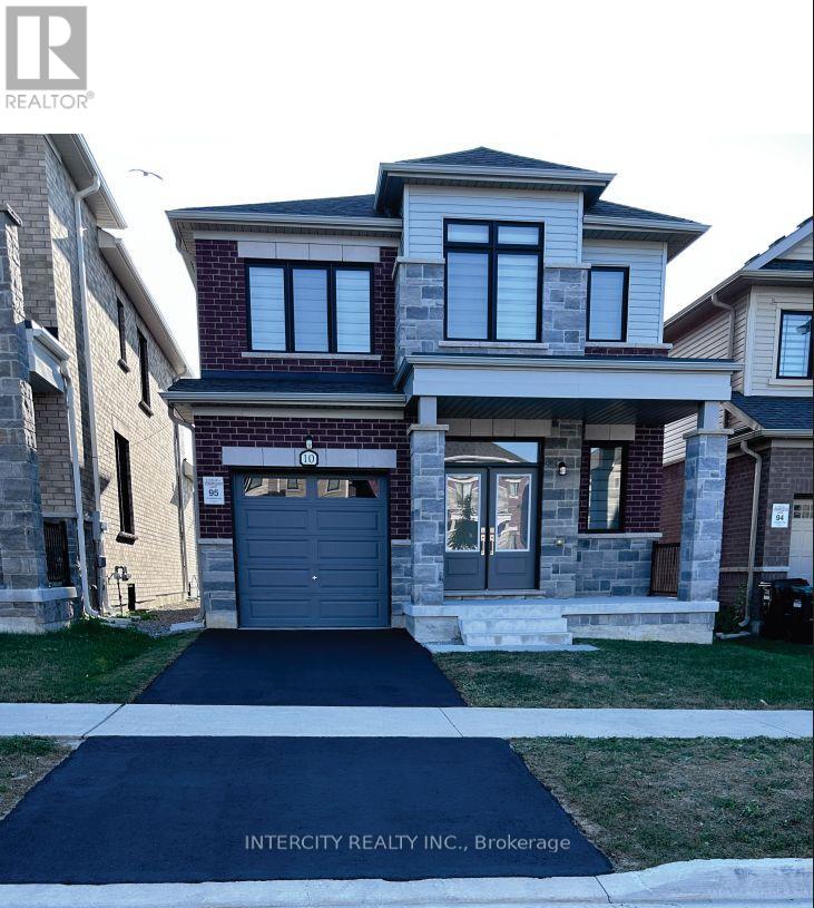 10 KINGSBURY TRAIL Property Photo 1