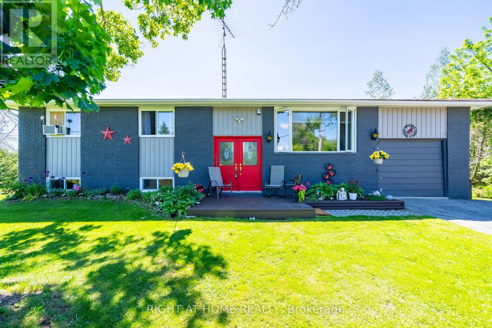 4654 Mcneil Street Property Photo 1