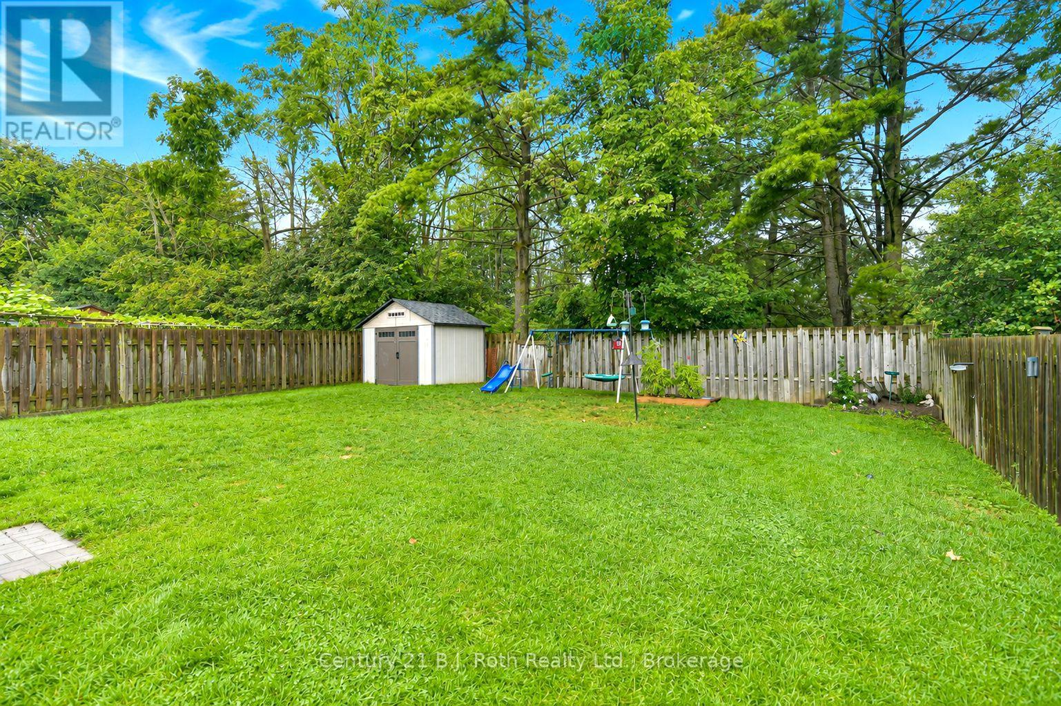 16 Frontier Avenue Property Photo 5