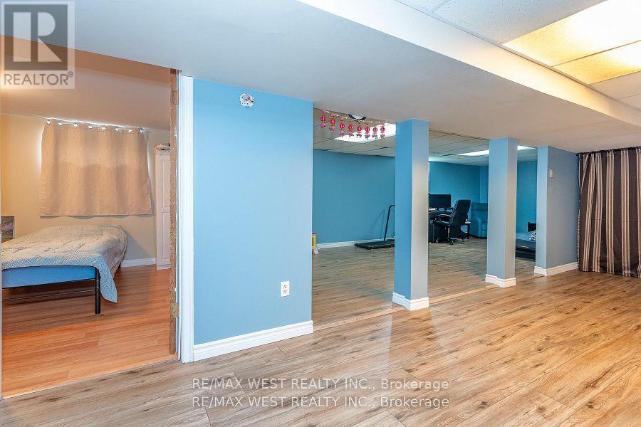 369 Galloway Boulevard Property Photo 12