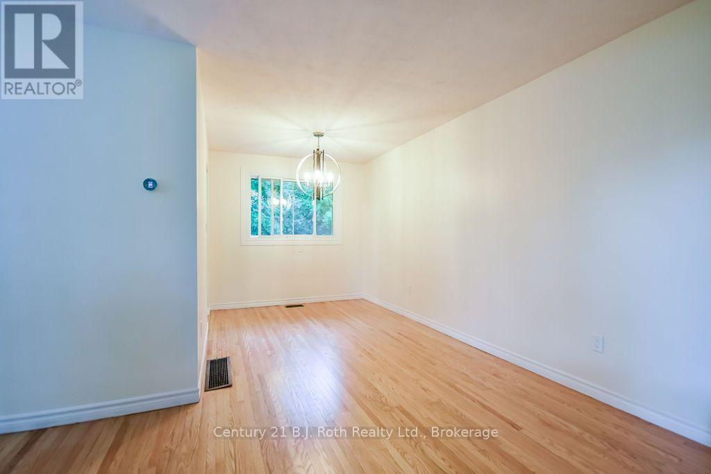 299 Bay Street Property Photo 6