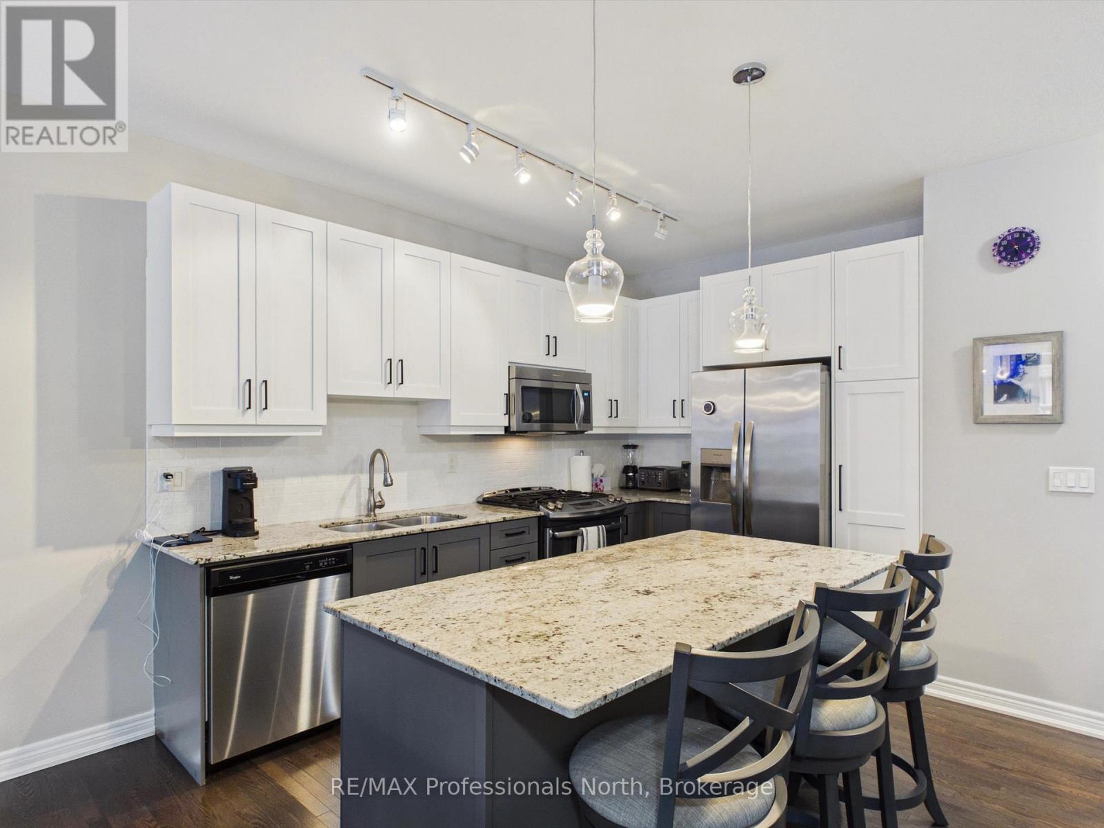 35 Canterbury Circle Property Photo 7