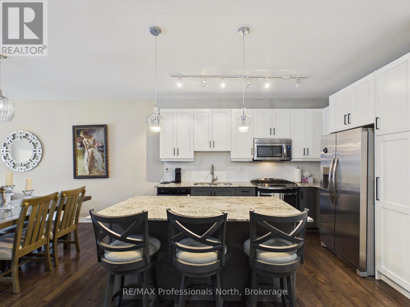 35 Canterbury Circle Property Photo 9
