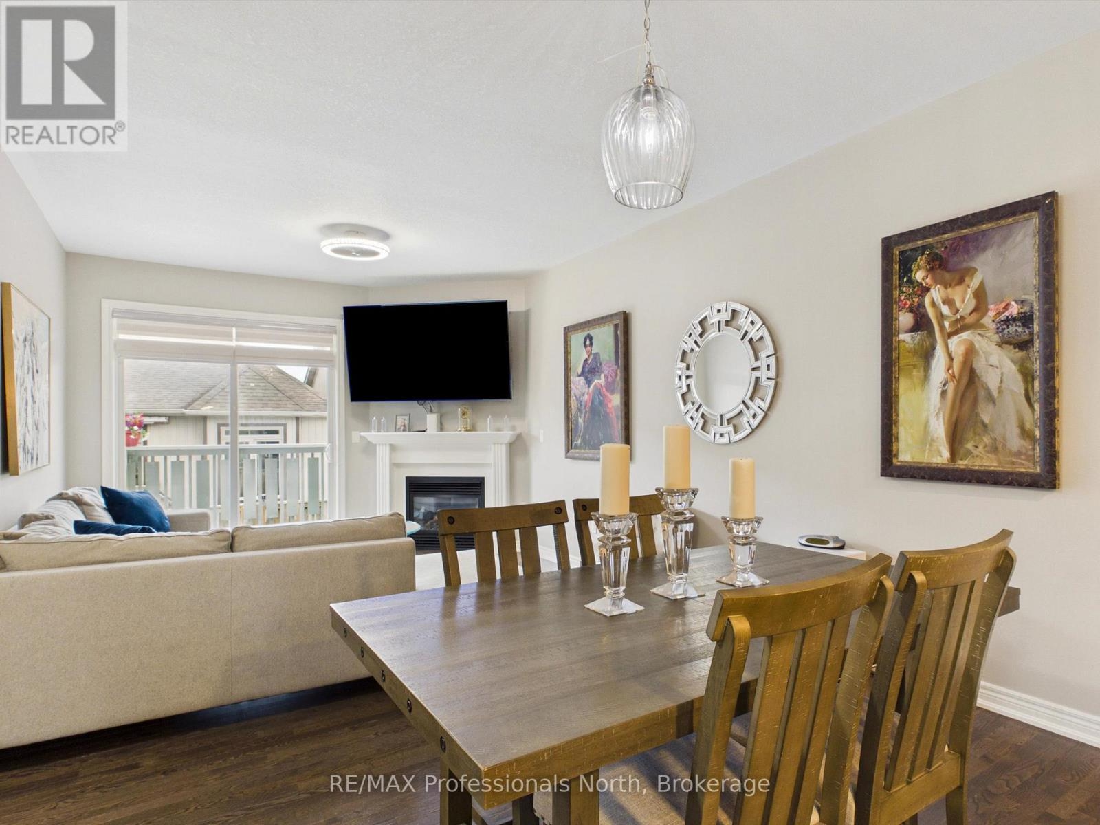 35 Canterbury Circle Property Photo 11