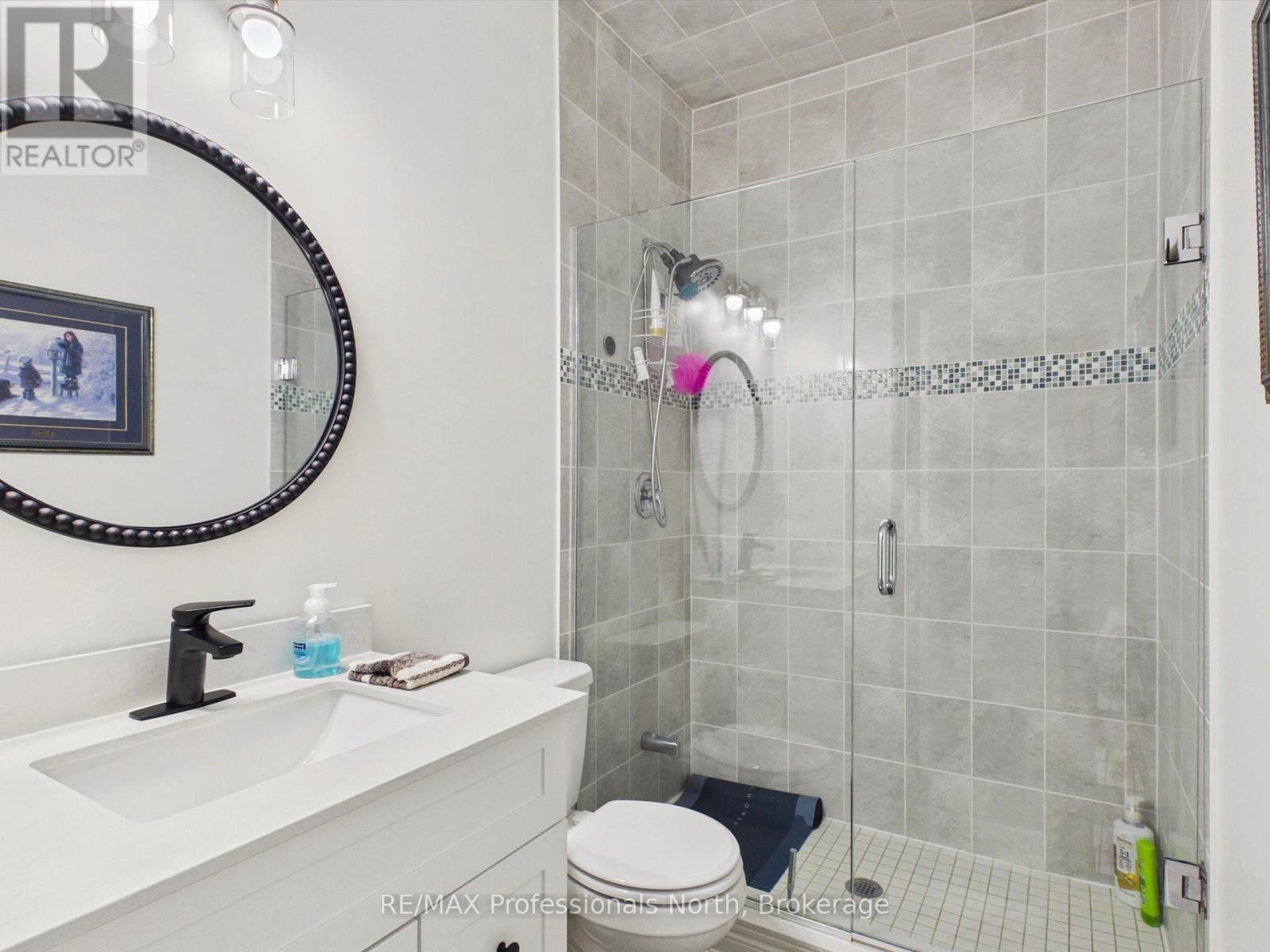 35 Canterbury Circle Property Photo 14