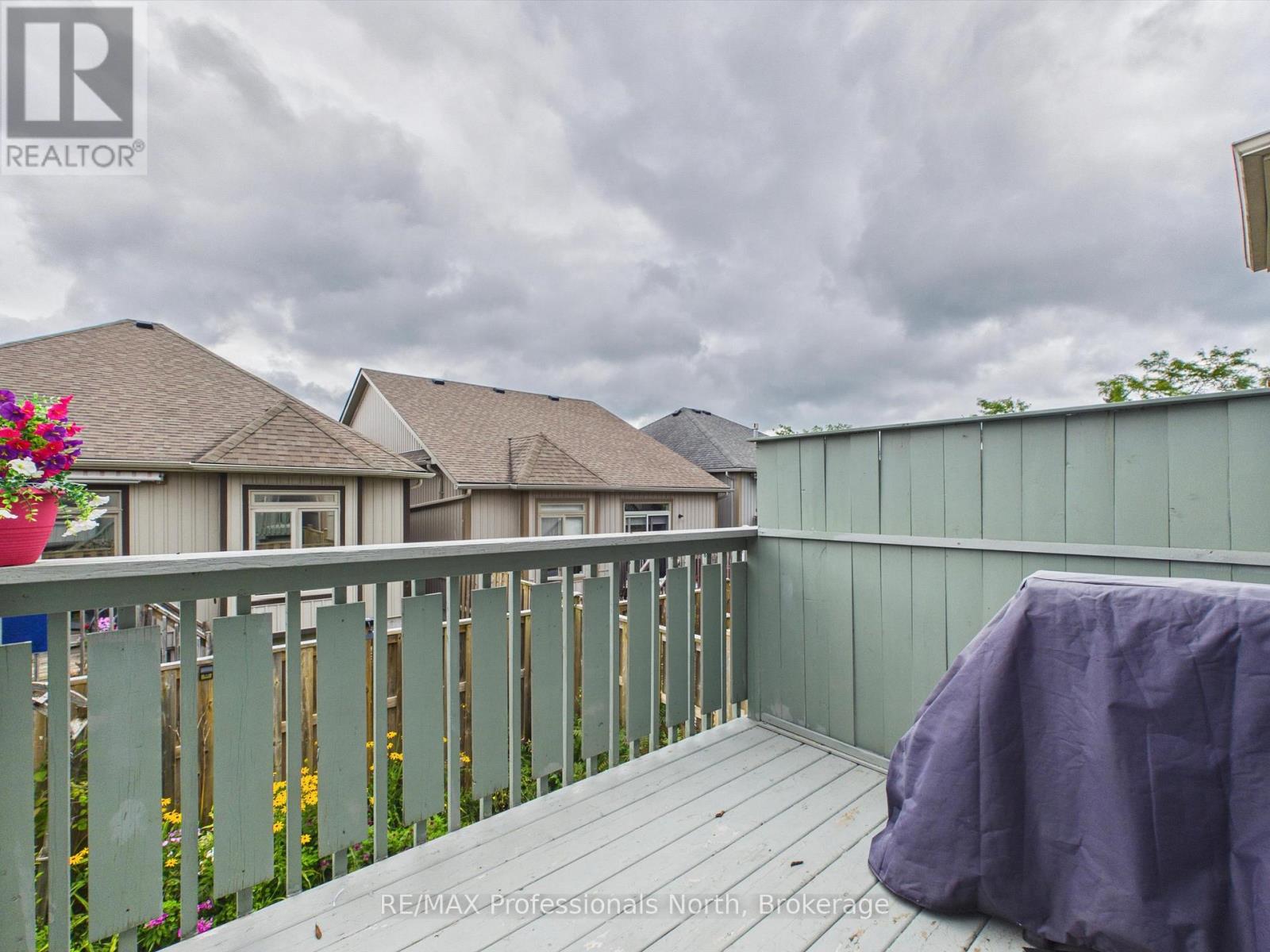 35 Canterbury Circle Property Photo 21