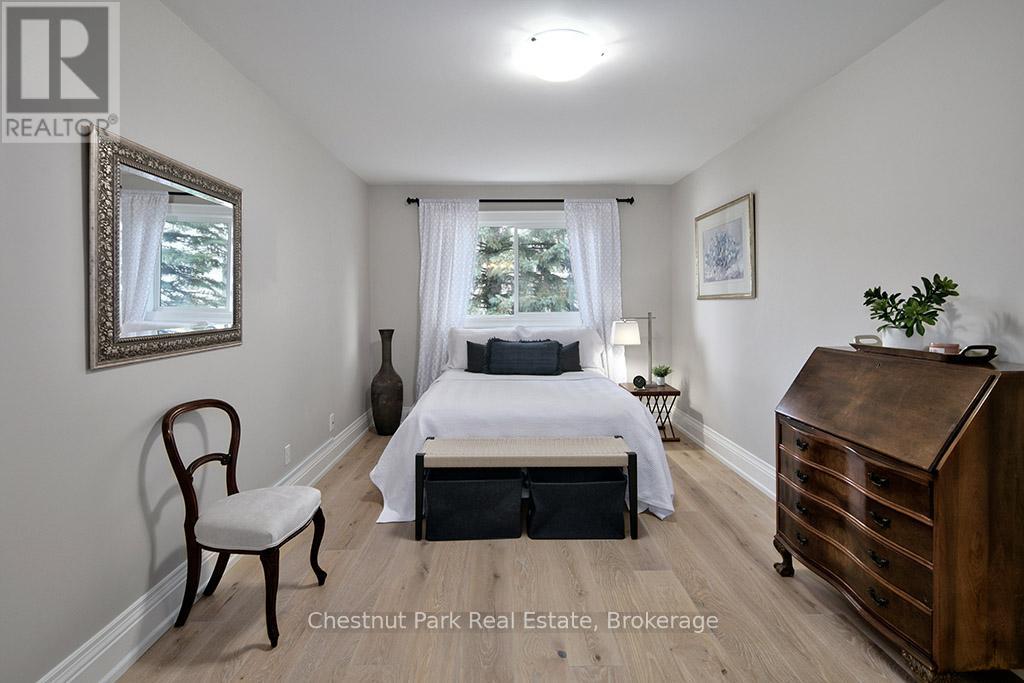 40 Barker Boulevard Property Photo 14