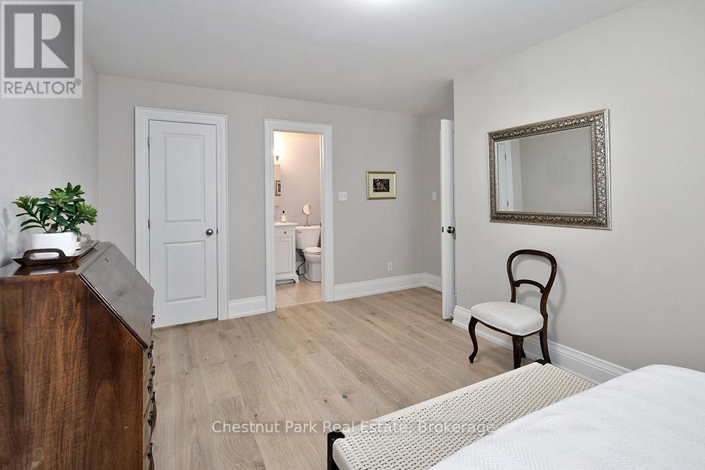 40 Barker Boulevard Property Photo 15