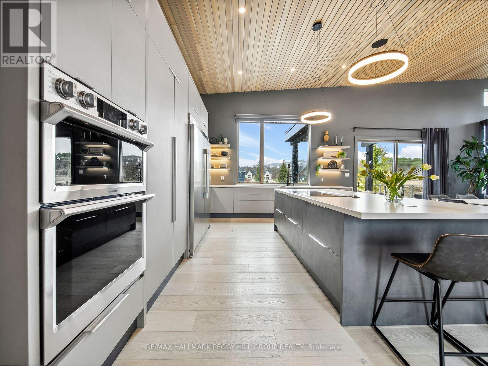 7 Meadowlark Way Property Photo 6