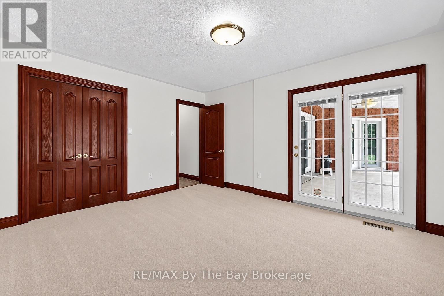 90 Goldfinch Crescent Property Photo 27