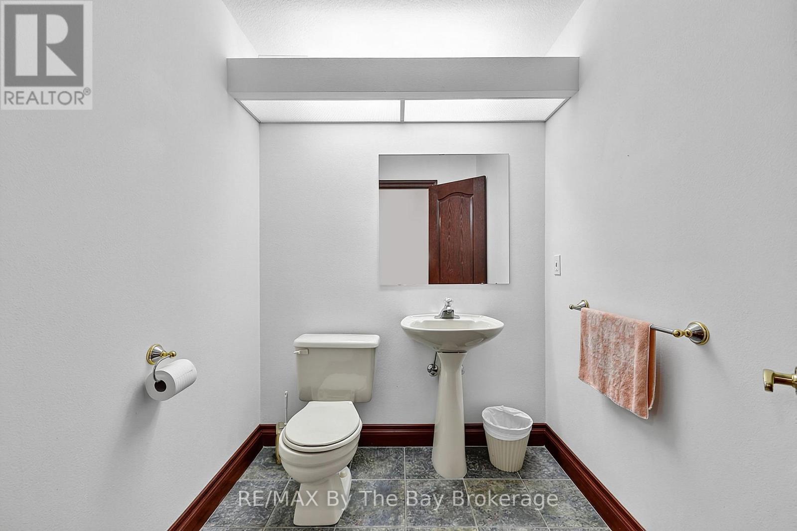 90 Goldfinch Crescent Property Photo 35