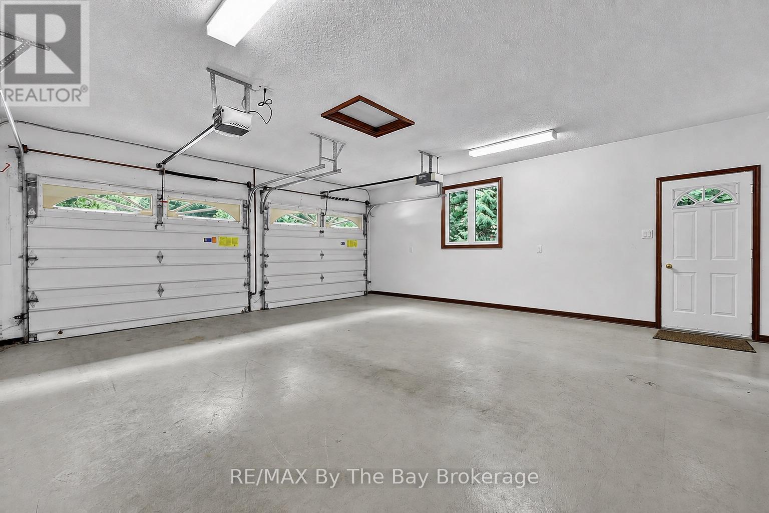 90 Goldfinch Crescent Property Photo 38