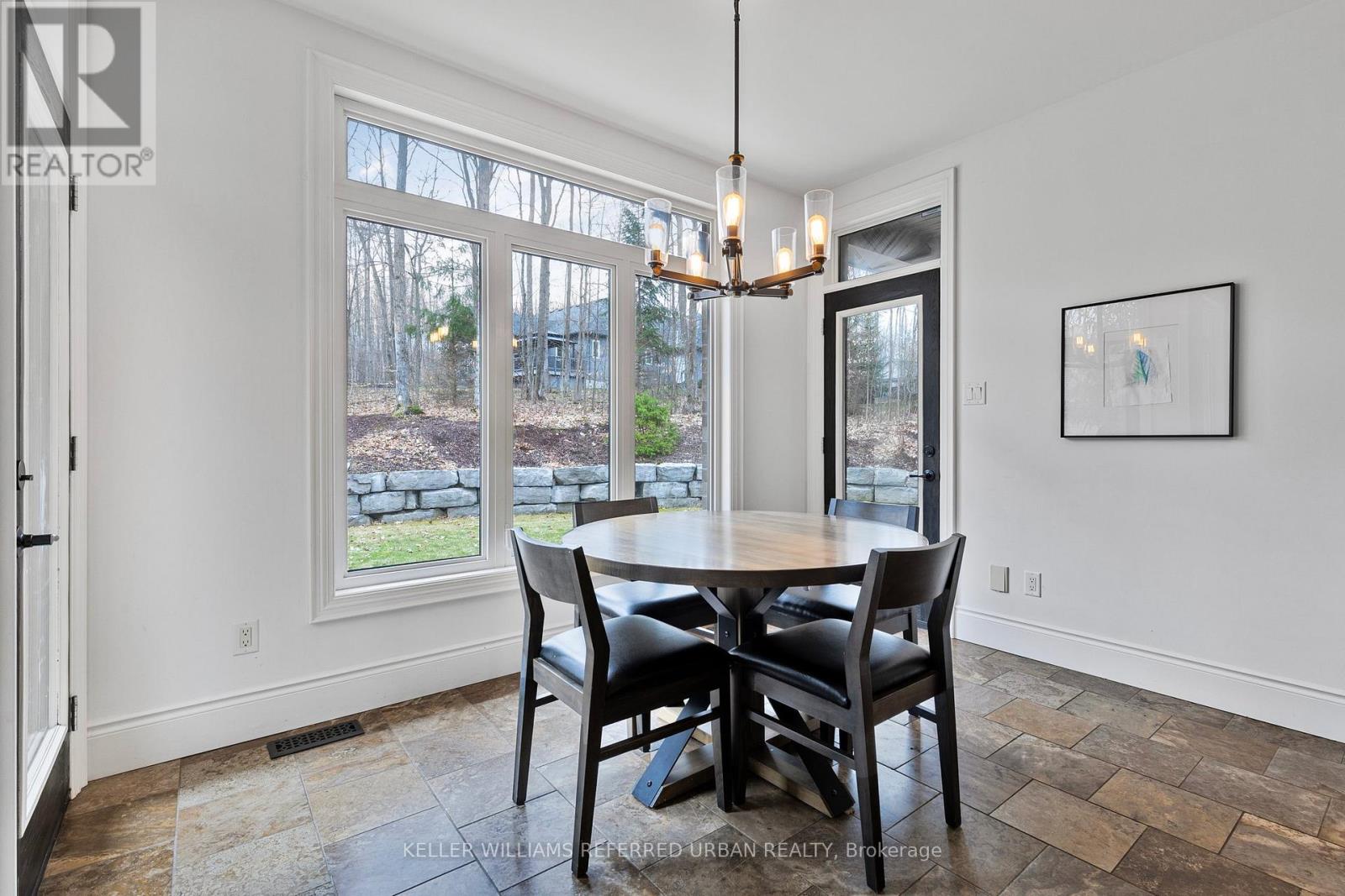 25 Heron Boulevard Property Photo 14