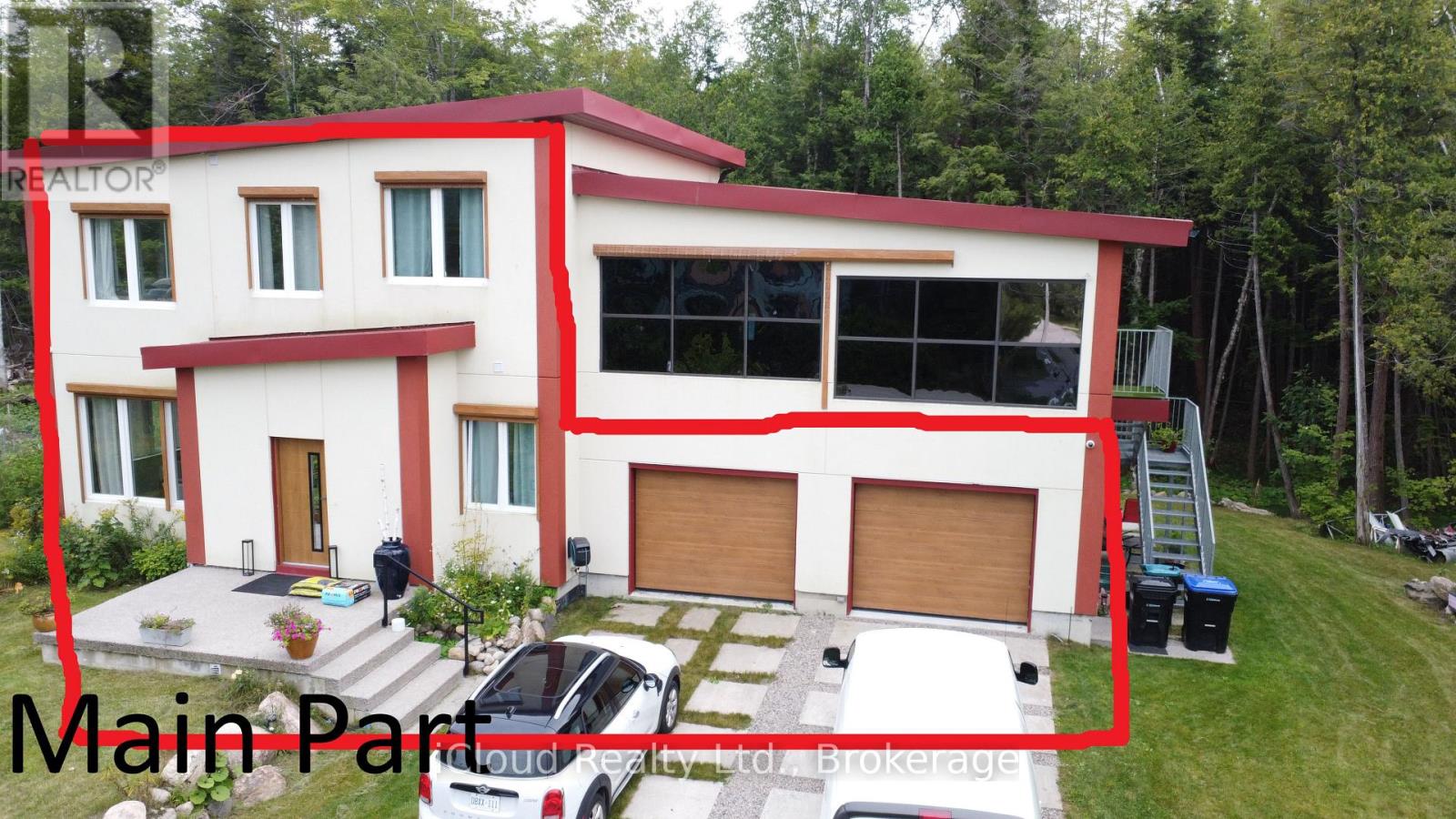 2216 Champlain Road Property Photo 1